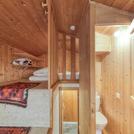 Le Grenier - Happy * Chamonix